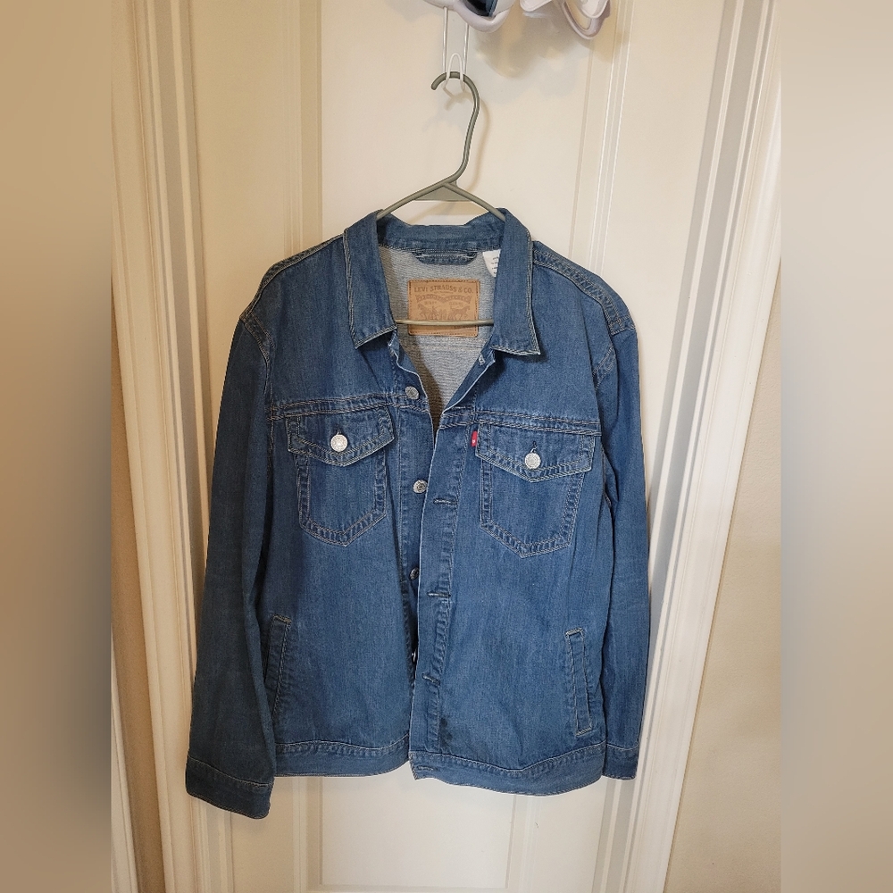 Levi's Denim Ladies Trucker Jacket Size - XXL
